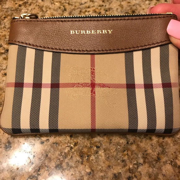 Burberry Handbags - Burberry Horseferry Check small flat pouch wallet